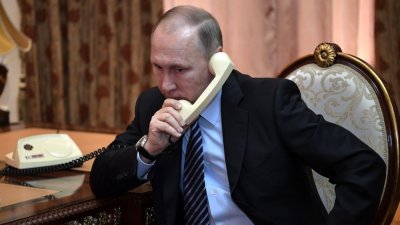 Путин поблагодарил президента Египта за помощь в эвакуации россиян из сектора Газа